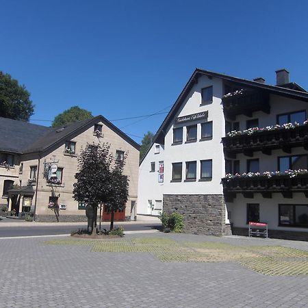 Hotel Restaurant Eifelstube Weibern Extérieur photo